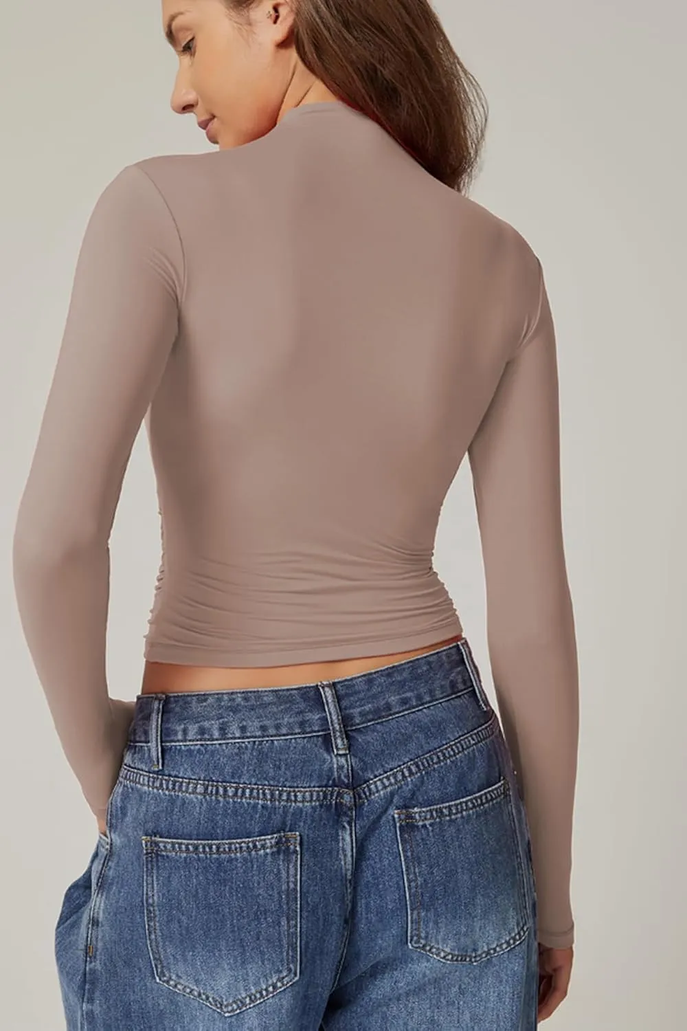 QINSEN Womens Mock Neck Long Sleeve Shirt Double Lined Basic Tees Side Ruched Going Out Crop Tops