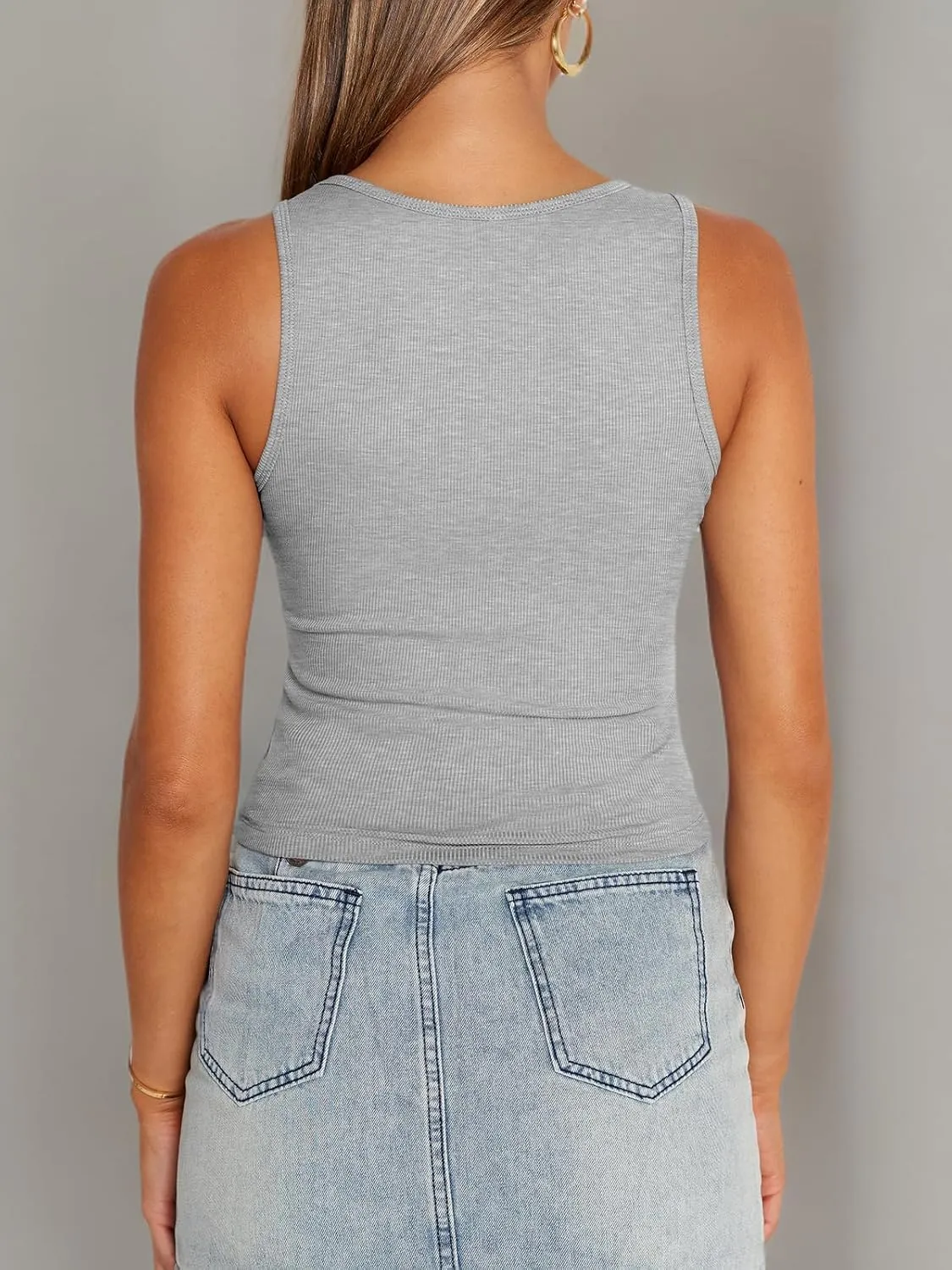 Trendy Queen Womens Summer Tank Tops Square Neck Ribbed Sleeveless Basic Crop Going Out Slim Fitted Y2k Clothes 2025